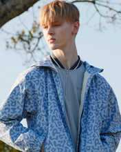 画像をギャラリービューアに読み込む, 【REFLECT】signature logo full zip hoodie / 光る防水フルジップフーディ(UNISEX)