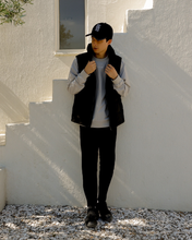 画像をギャラリービューアに読み込む, 2way Black Out down vest / ダウンベスト(MENS)