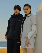 画像をギャラリービューアに読み込む, 2way Black Out down vest / ダウンベスト(MENS)