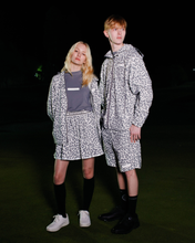 画像をギャラリービューアに読み込む, 【REFLECT】signature logo half pants / 光る防水ハーフパンツ(MENS)