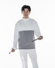 画像をギャラリービューアに読み込む, bi-color emboss mock neck pullover / バイカラーエンボスモックネックプルオーバー(MENS)