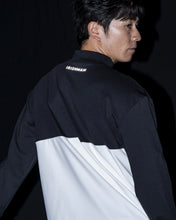 画像をギャラリービューアに読み込む, bi-color emboss mock neck pullover / バイカラーエンボスモックネックプルオーバー(MENS)