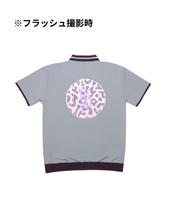 画像をギャラリービューアに読み込む, 【AURORA REFLECT】signature logo half zip mock neck pullover  / 光るハーフジップモックネックプルオーバー（UNISEX）

